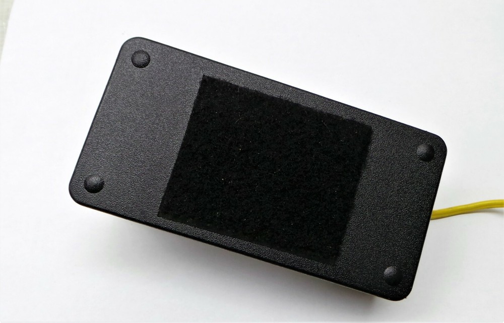 ALTEK 222A THERMOCOUPLE CALIBRATOR.