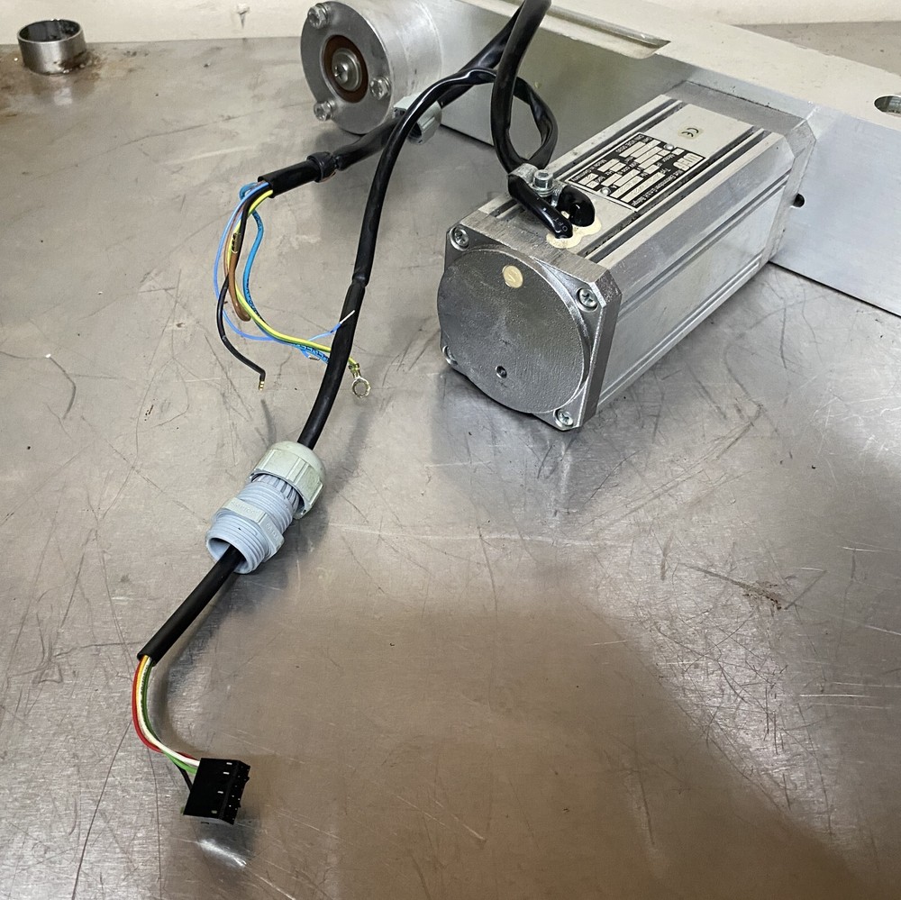 BIZERBA SE12 D MEAT SLICER CARRIAGE MOTOR ASSEMBLY with BELTS