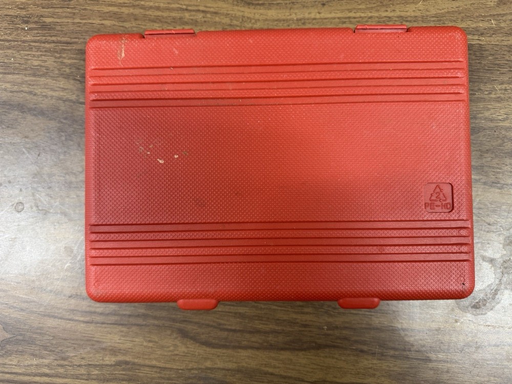 Engine Compression Testing Tool Compression Tester Kit with Case
