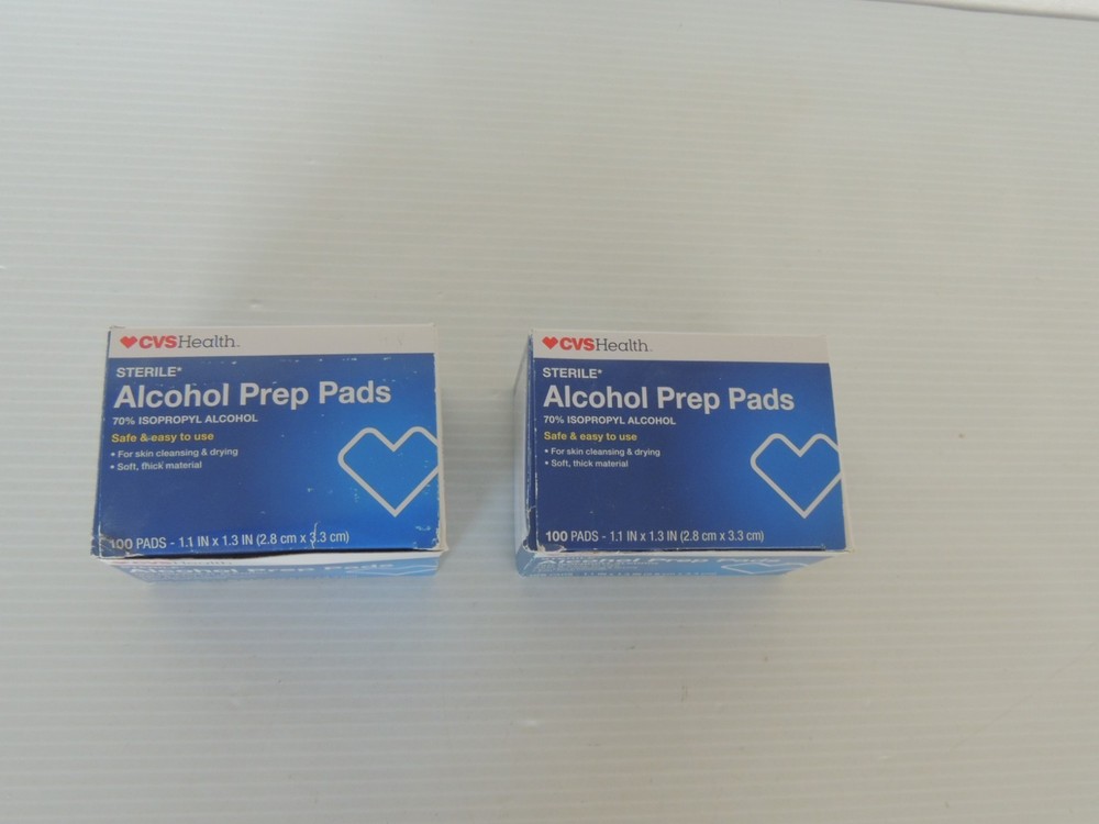 Alcohol Prep Pads 100 CT. 2 Boxes Total 198 Pads ONE BOX MISSING TWO,