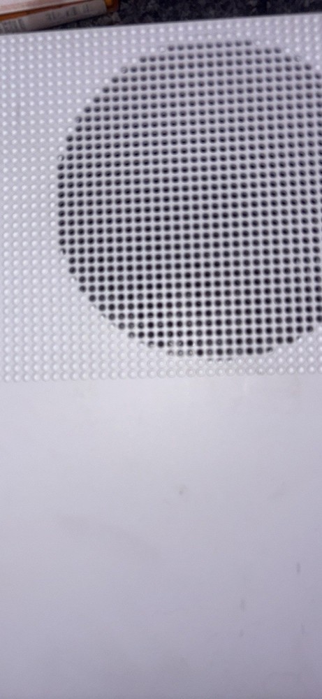 Microsoft Xbox One S White Home Console- controller included (plus 25$ amazon gc