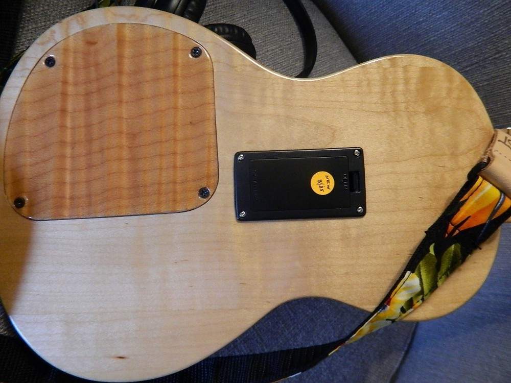 Electric, Silent, Solid Body, Concert Ukulele