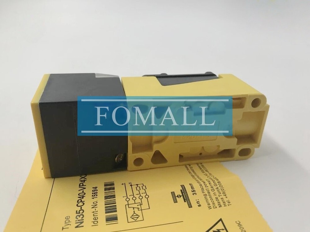 1Pcs New Proximity switch Sensor NI35-CP40-VP4X2