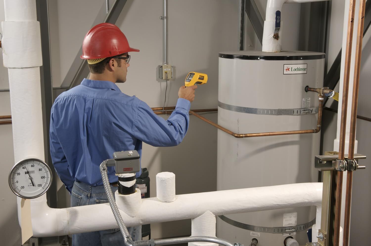 Fluke 568 Infrared Thermometer, -40 to 1472 Degrees F, Single Dot Laser Sighting