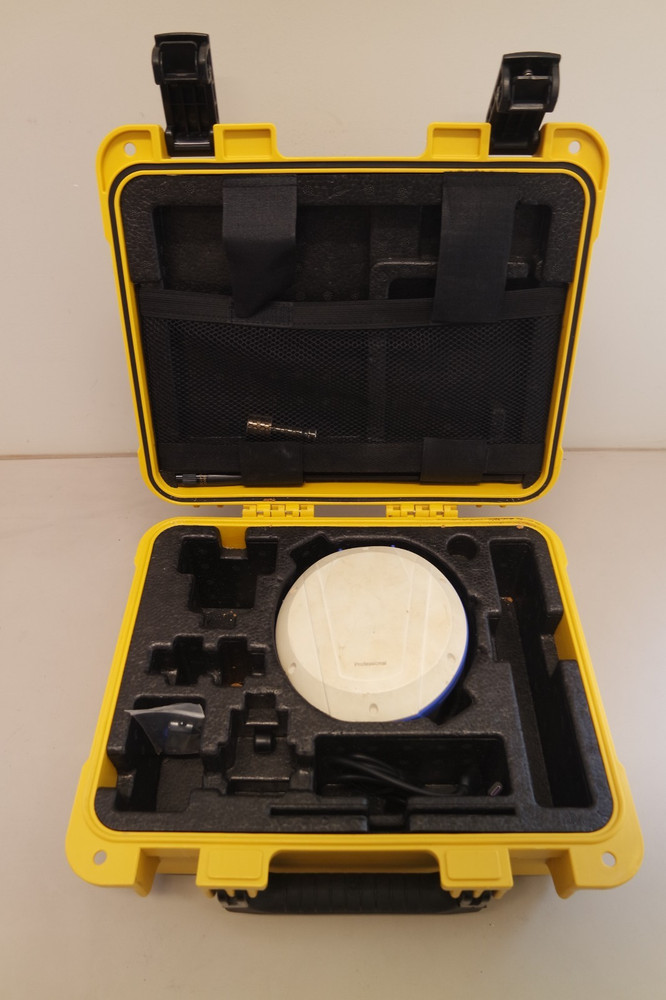 eGPS 20T GNSS Receiver