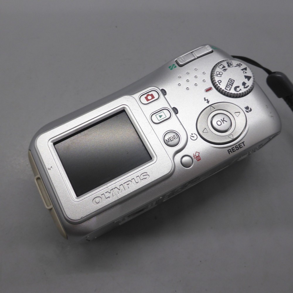 Olympus Camedia C-170 4.0MP Compact Digital Camera Silver Tested