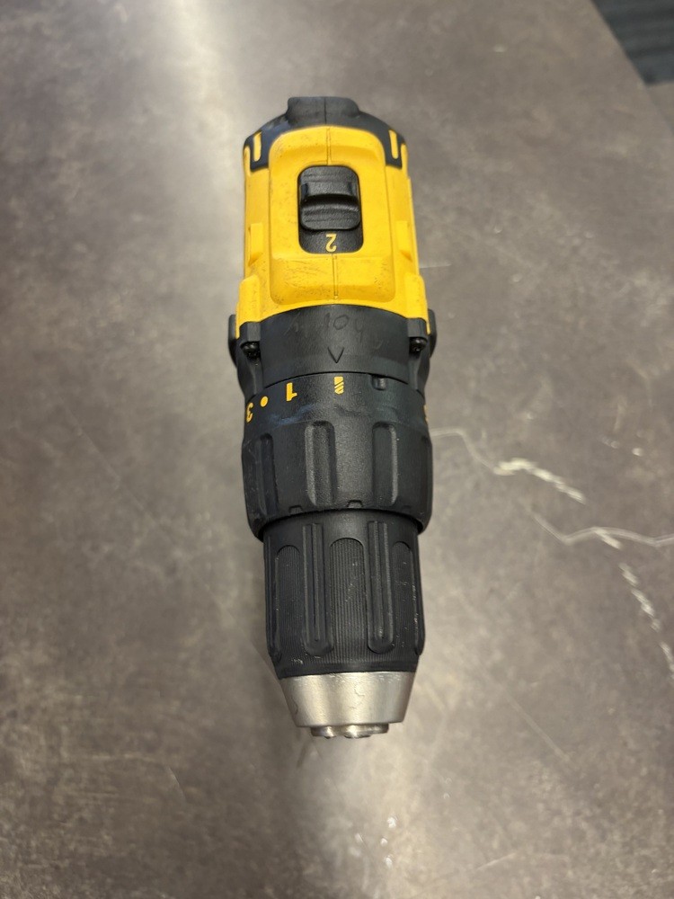 DEWALT DCD777 20V 1/2"BRUSHLESS COMPACT DRILL/DRIVER (TOOL-ONLY)