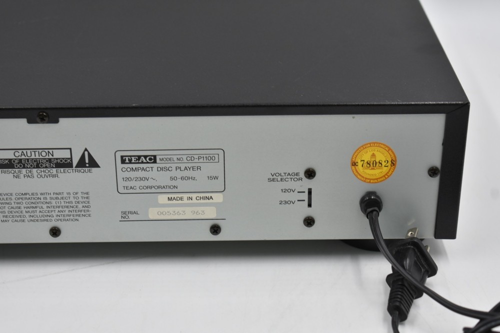 TEAC CD-P1100 CD Player Single Disc Tested Working No Remote