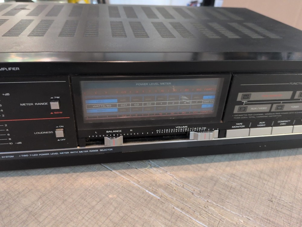 Fisher Studio Standard Integrated Stereo Amplifier CA-270 Vintage Black