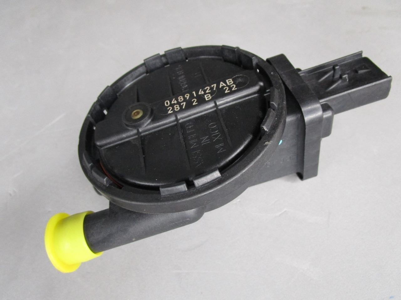 OEM Natural Leak Detection Vacuum Canister Pump Dodge Chrysler Models 4891427AB