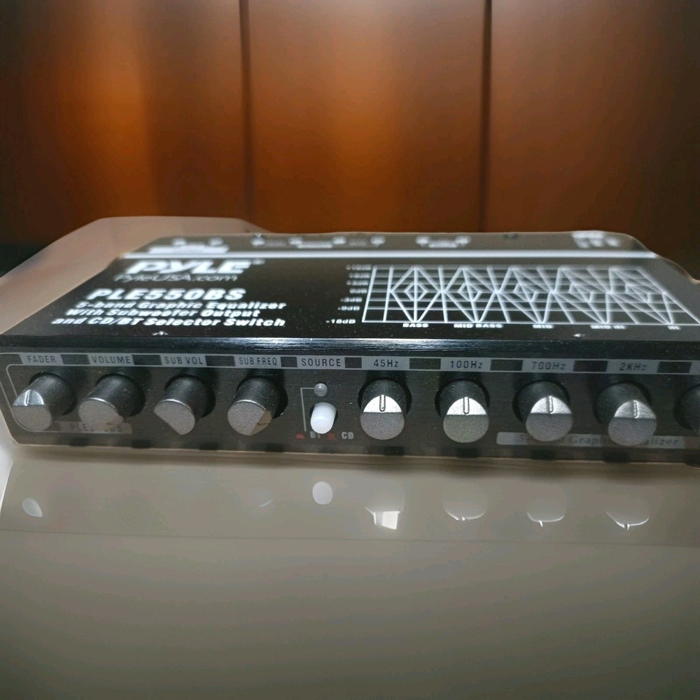 Pyle 5 Bands Graphic Equalizer Bluetooth, AUX & RCA Inputs/Outputs PLE550BS New