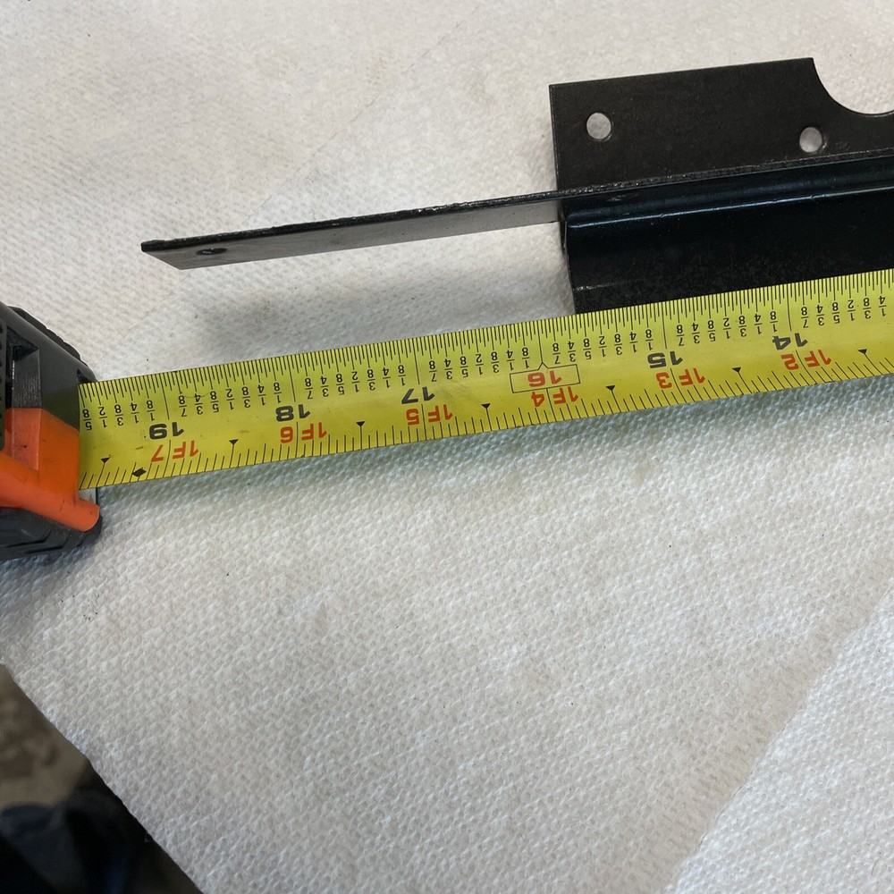 Peterbilt 379 Unibilt Sleeper Closet Side Bracket Used