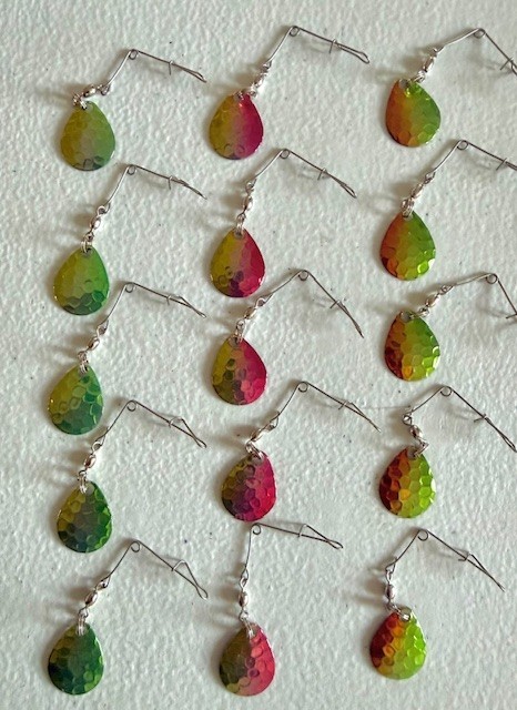 SUZIES SPINNERS- 15ct - Jig Spinners - Beetle Spins Size 1 UV Colorado Blade