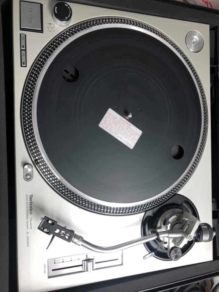 vintage technics turntable 1200