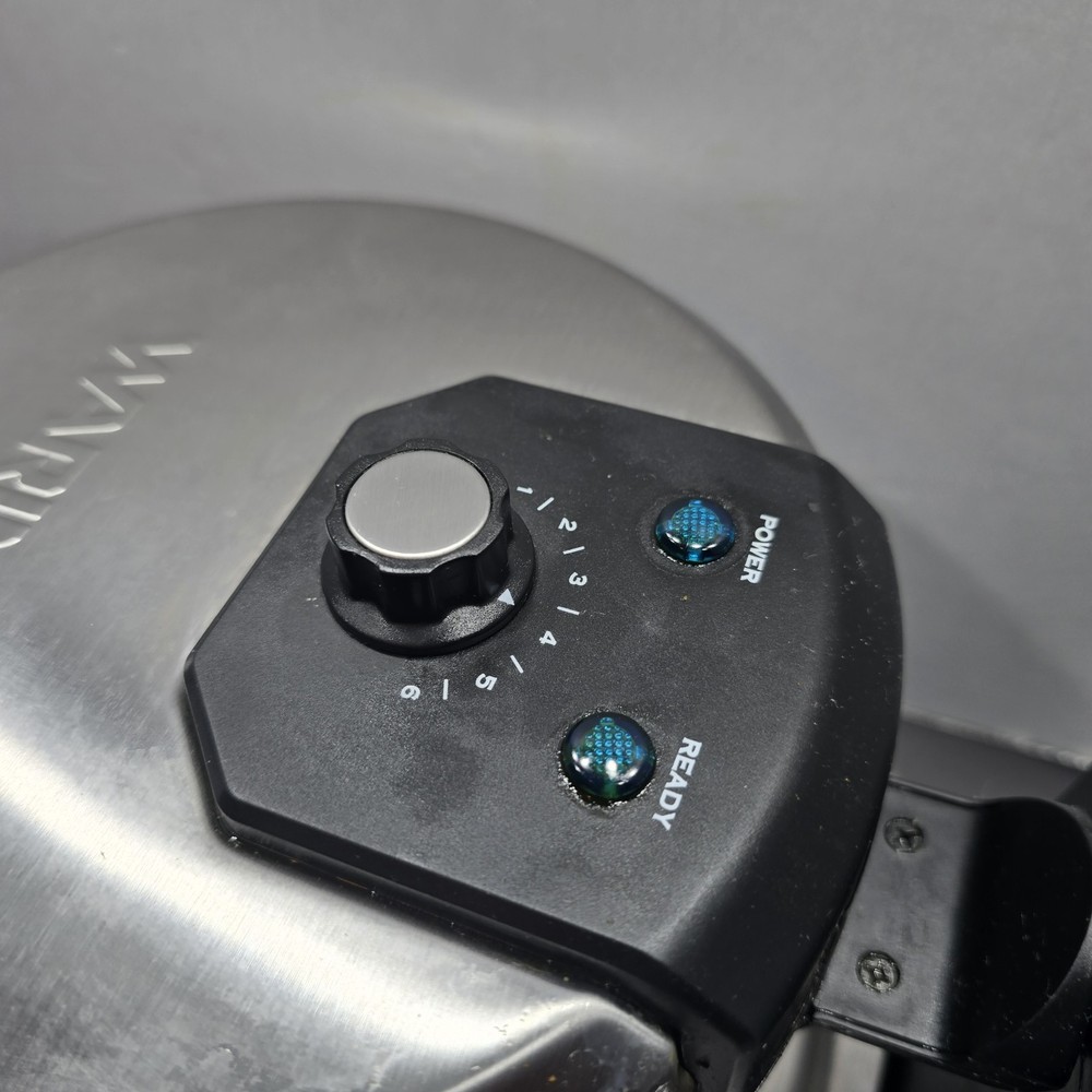 Waring Pro Professional Belgian Waffle Maker WMK200