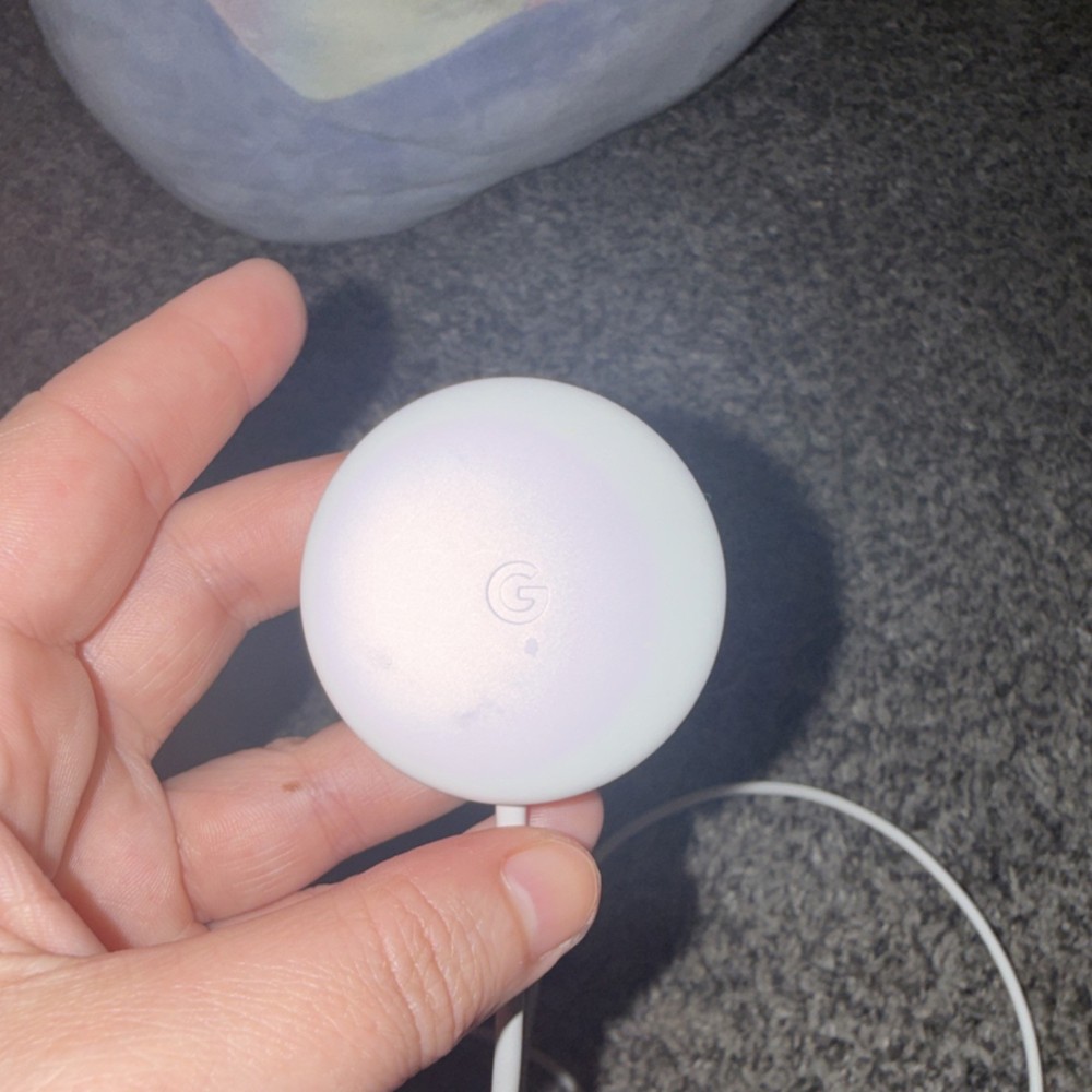 Google Home Mini Smart Speaker Gray, Type A Plug, Google Assistant