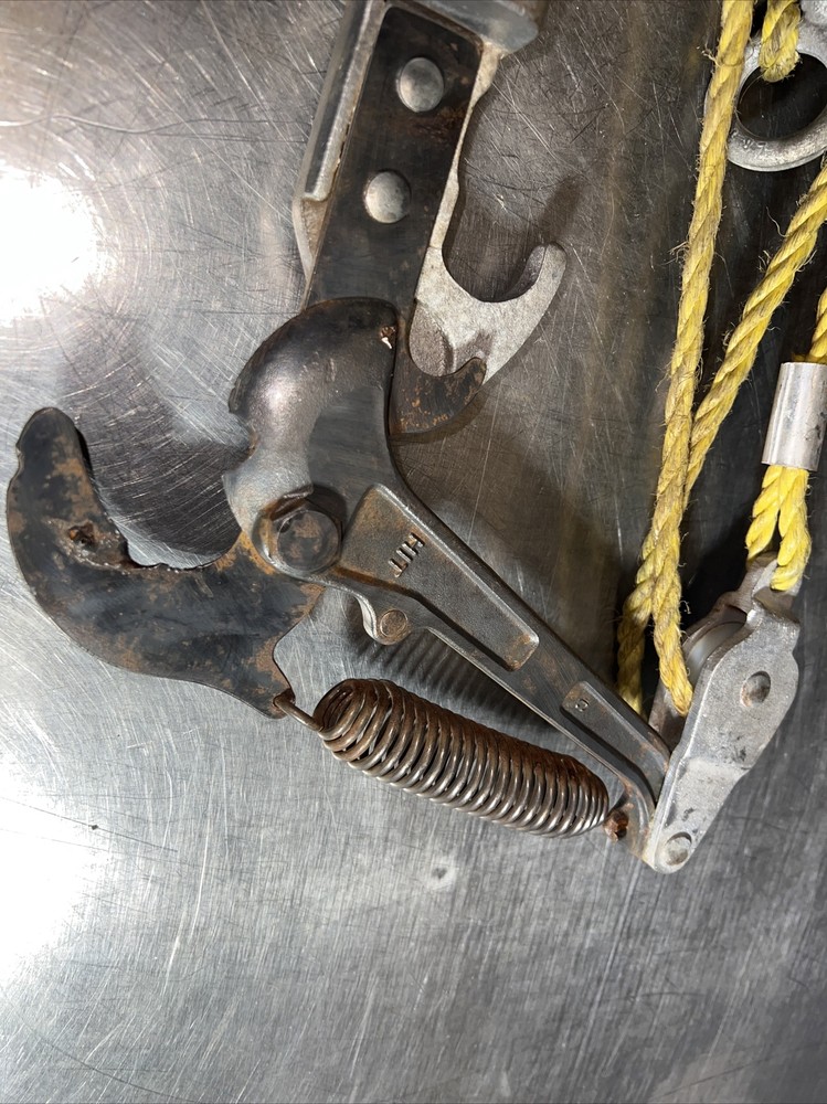 Hastings EX3 624 Tree Trimmer STICK ELECTRICAL CABLE TOOL. Please Read