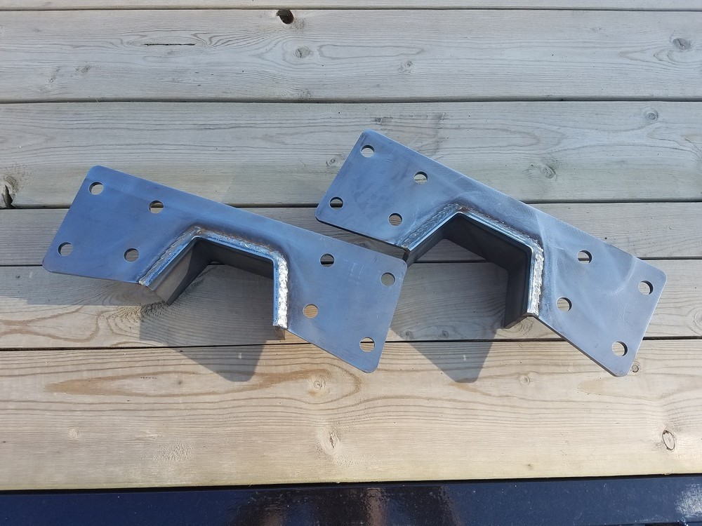Bolt In C Notch Universal