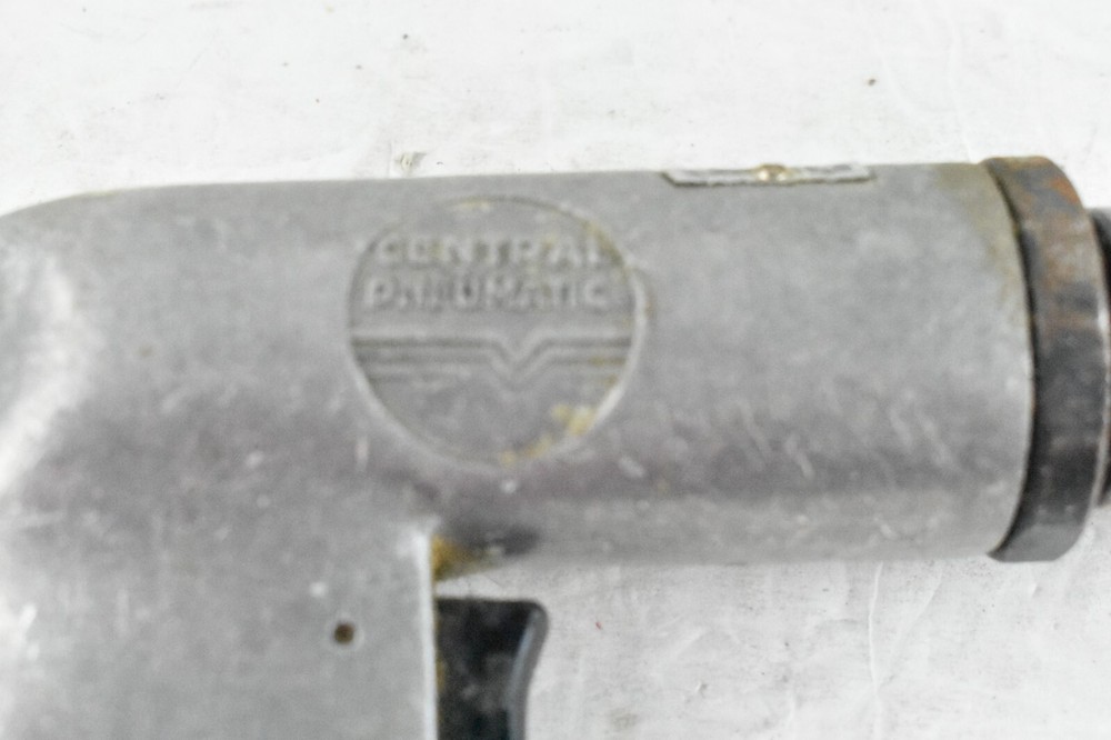 Central Pneumatic 3/8" Drill
