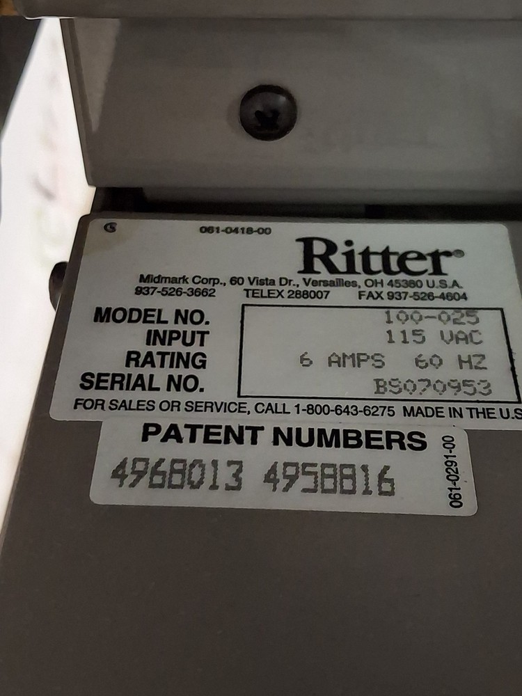 Ritter 104 Exam Table
