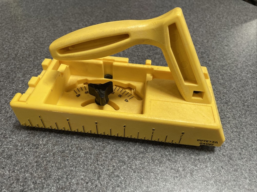 Craftsman Dovetail Gauge