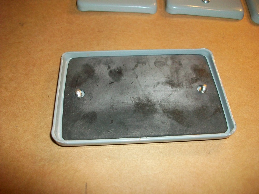 4pc JIC Box Cover E2527 NEW