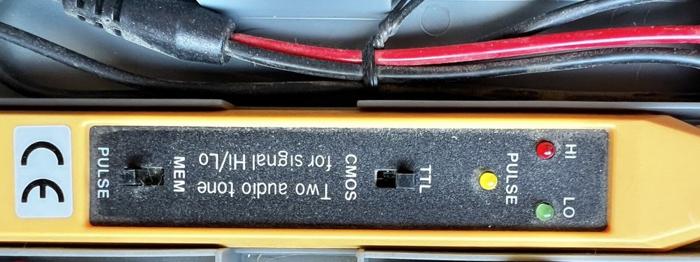 K & H LP-3500 Logic Probe Tool With Case