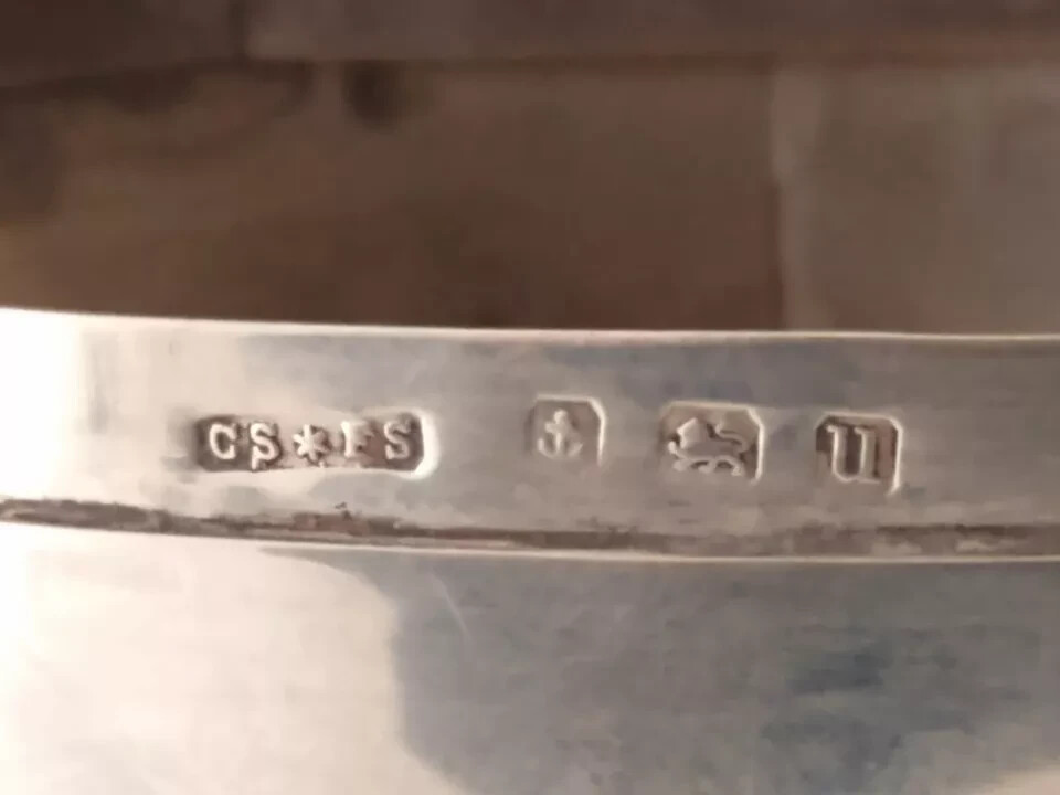 Antique Solid Silver Trinket Box - Birm. 1919.