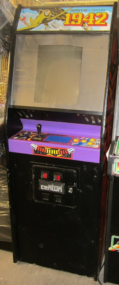 1942 ARCADE MACHINE by CAPCOM 1984 (Excellent Condition) *RARE*
