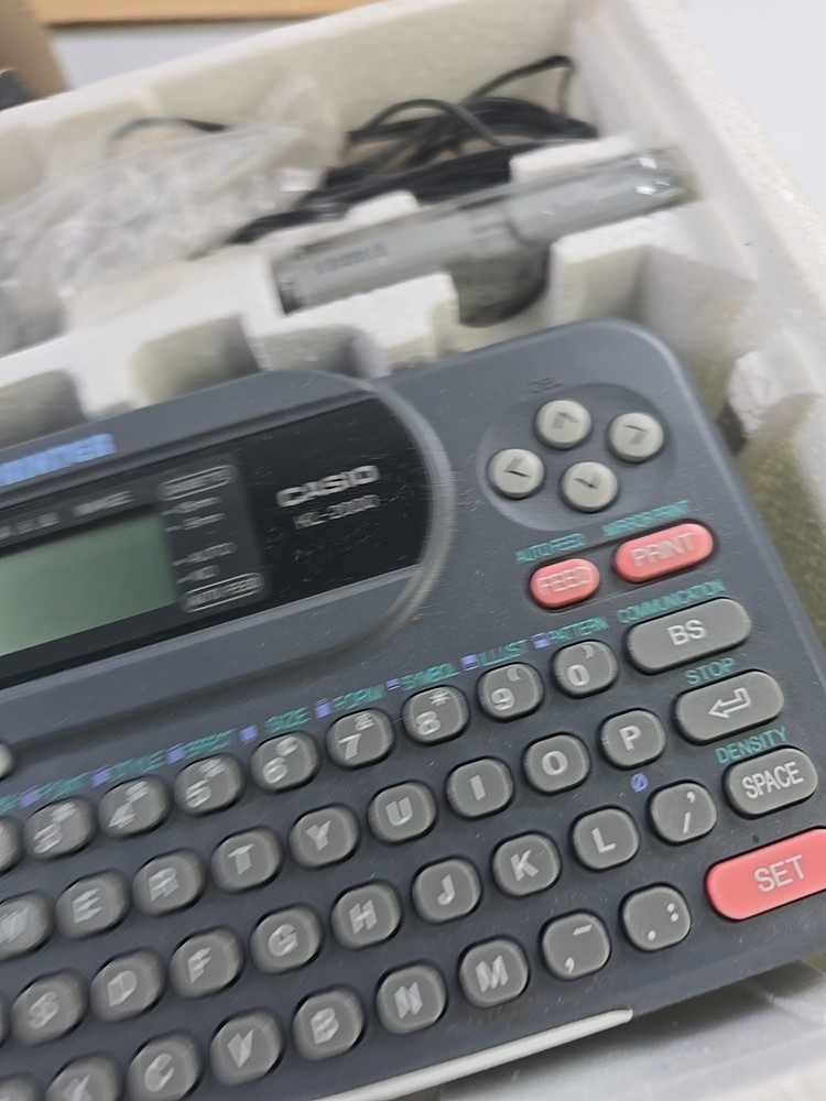 Vintage Casio EZ-Label Printer KL-2000