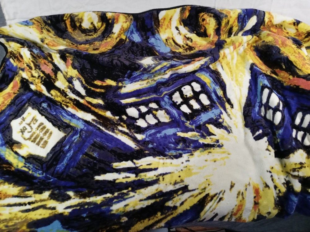 BBC Doctor Who Exploding Tardis Designed Soft Throw Blanket/ Cover