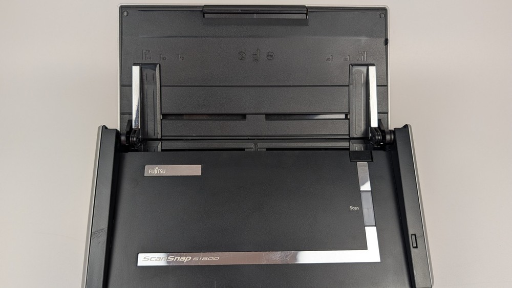 Fujitsu ScanSnap S1500 Sheetfed Duplex Color Document Scanner +USB with software