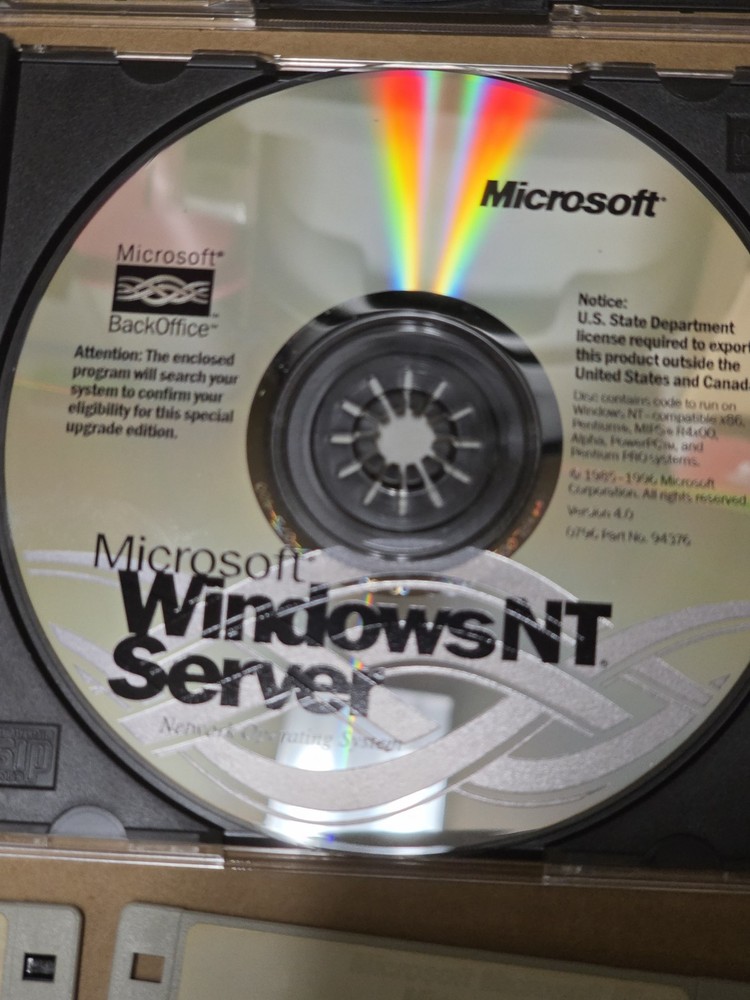 Windows NT Server 4.0 Upgrade 5 CAL Client Pack CD-ROMs and Floppys