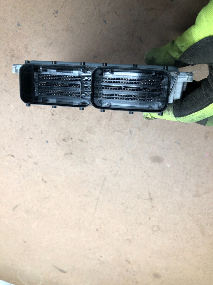 18-20 Audi Q7 3.0 AWD Auto Engine Computer Control Module 06L907425C Dummy