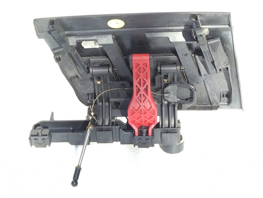 Swivel element small beetle convertible flaps hood flap