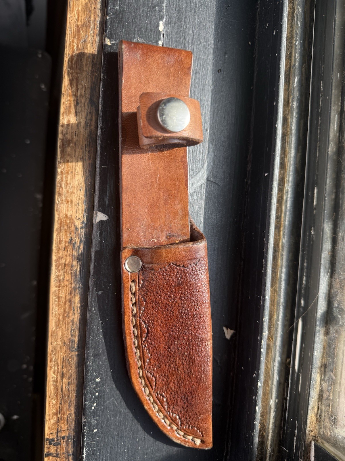 Case Vintage 5" Clip Point Fixed Blade Hunting Knife Leather Handle w/ Sheath