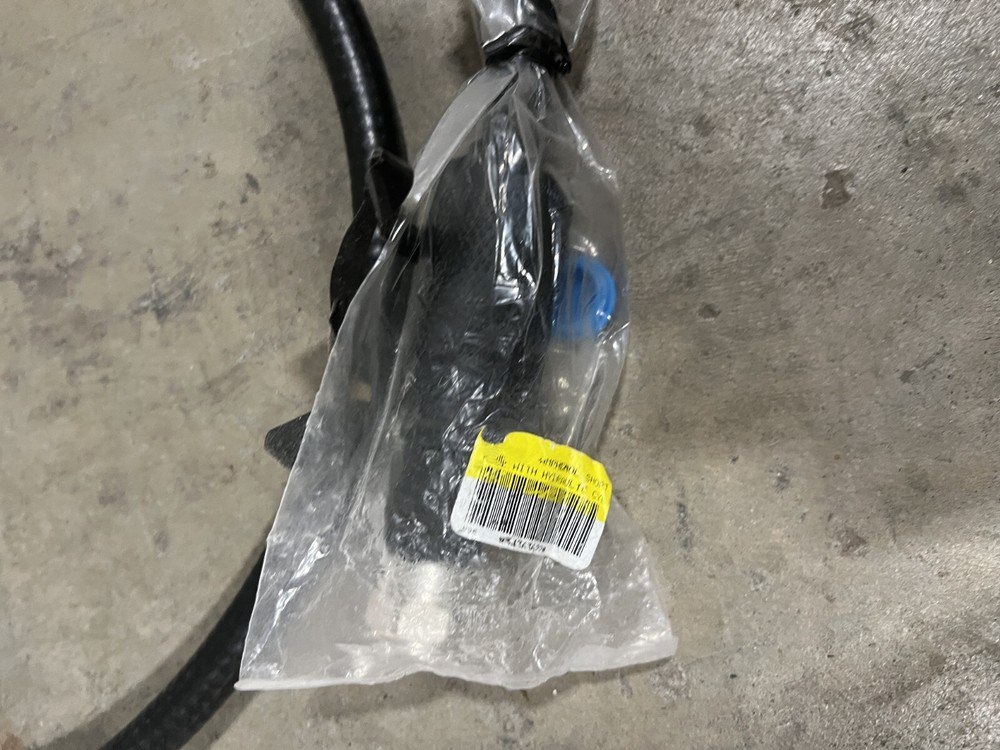 Amphenol Short Hose With Hydraulic CYL