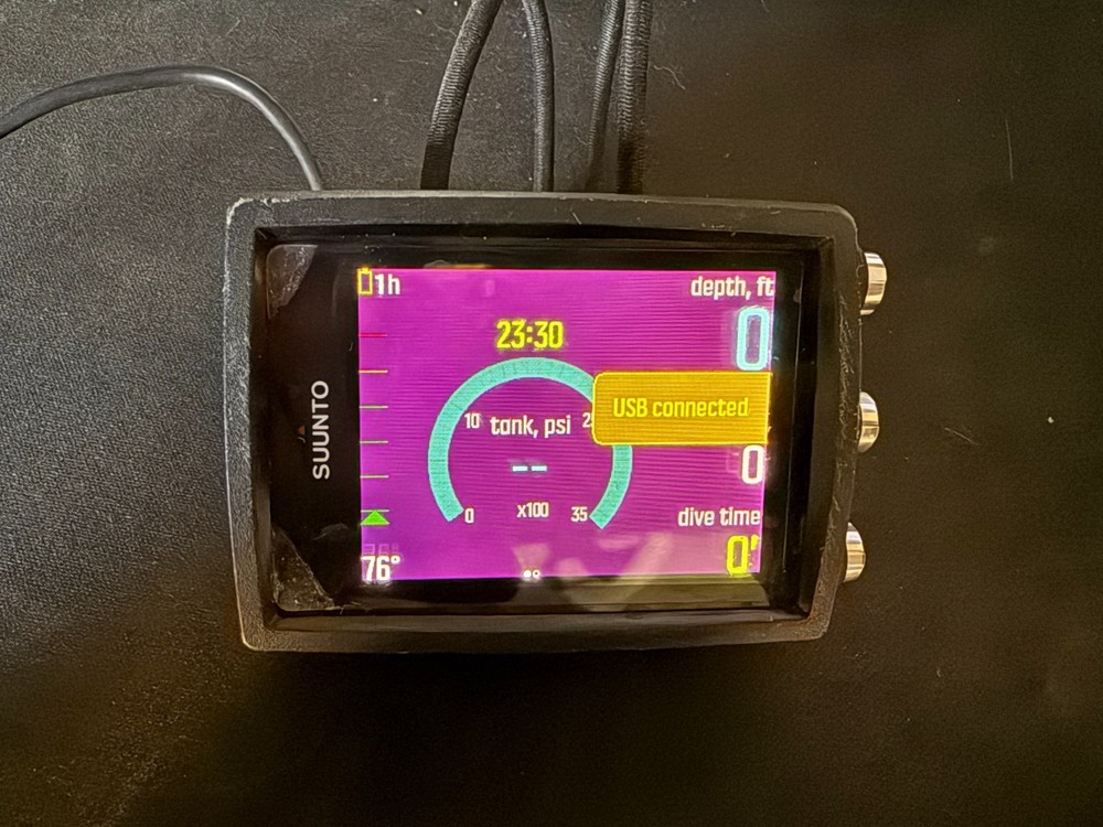 Atomic ST1 Regulator, Suunto Pod transmitter, EON Core dive computer bundle