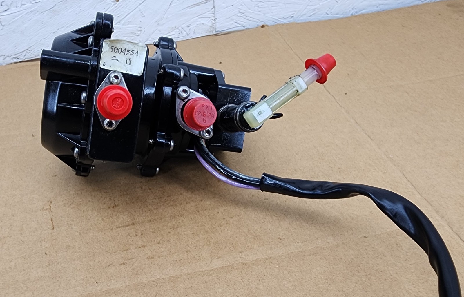 90-250 HP Johnson Evinrude OEM VRO Fuel/Oil Pump Assy 1993-2001 5004554