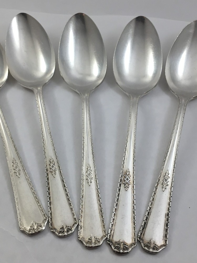 PEERLESS Silverplate ONEIDA BERKELEY 1929 Silverware 5 Teaspoons Flatware