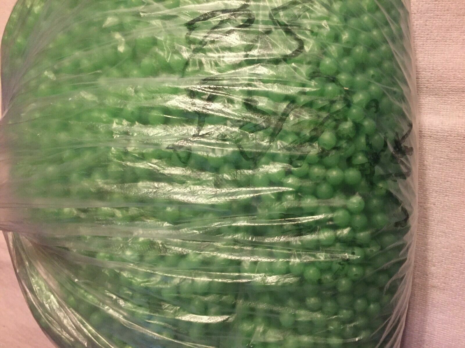 8mm SOFT LUMINOUS GREEN INLINE FISHING BEADS (250 Piece) BULK - SINKER STOPS