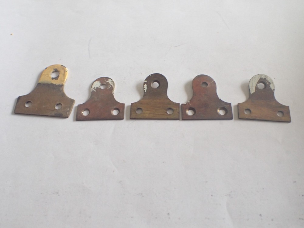 FIVE CLOCK WALL HANGERS