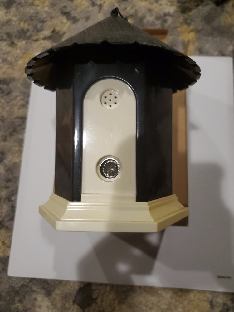 Sonic Bark Control Device Deter Nuisance Barking Birdhouse Style CSB10 Barktrain