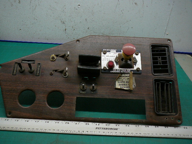 USED DASH PANEL W/CHELSEA PTO SWITCH