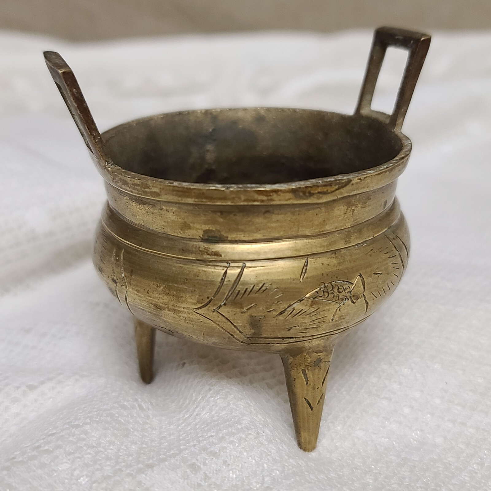 Vintage Antique Chinese Bronze Brass Stamped Incense Burner Bowl Dish Set/Pair 2