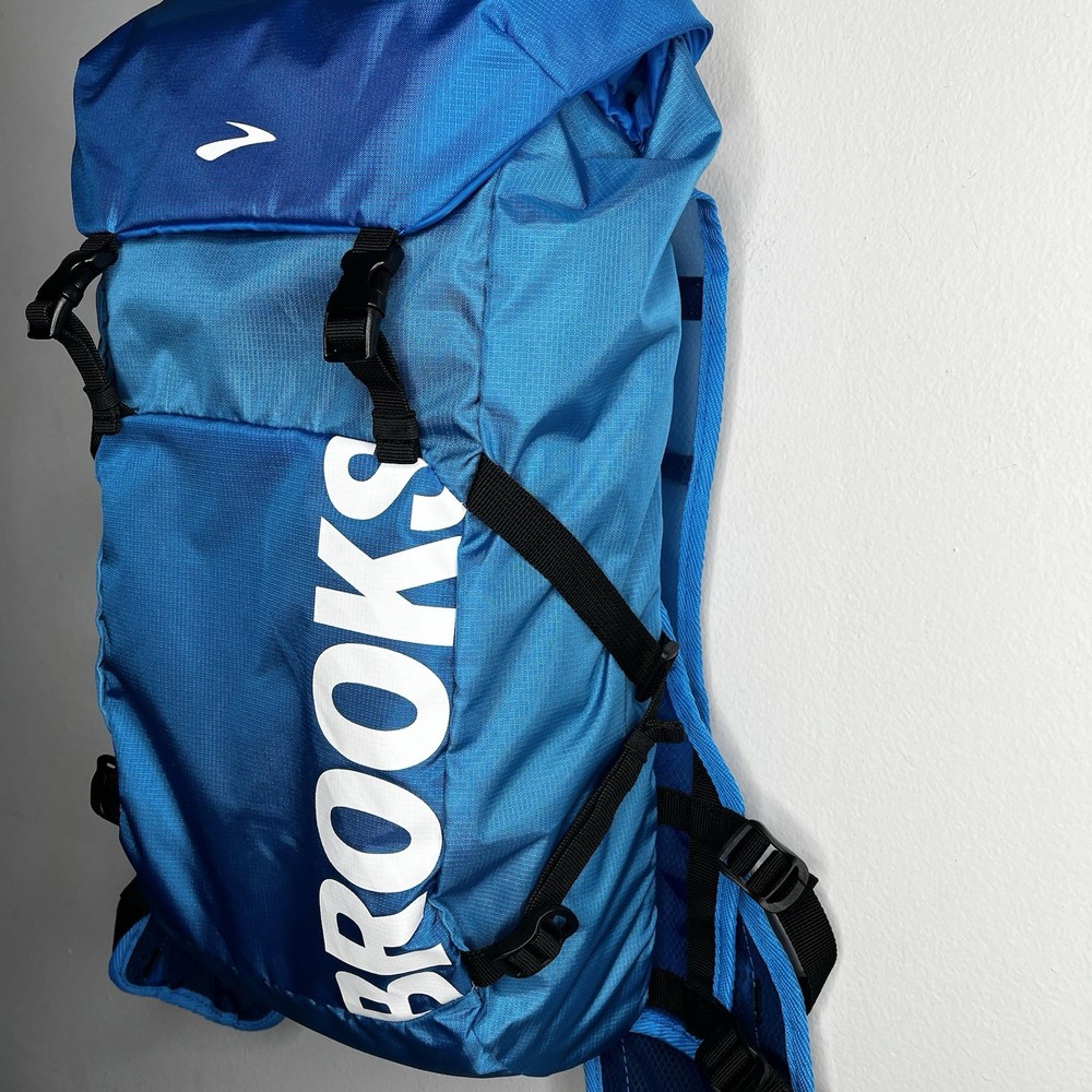 Brooks Unisex Stride Pack Blue Backpack with Adjustable Straps