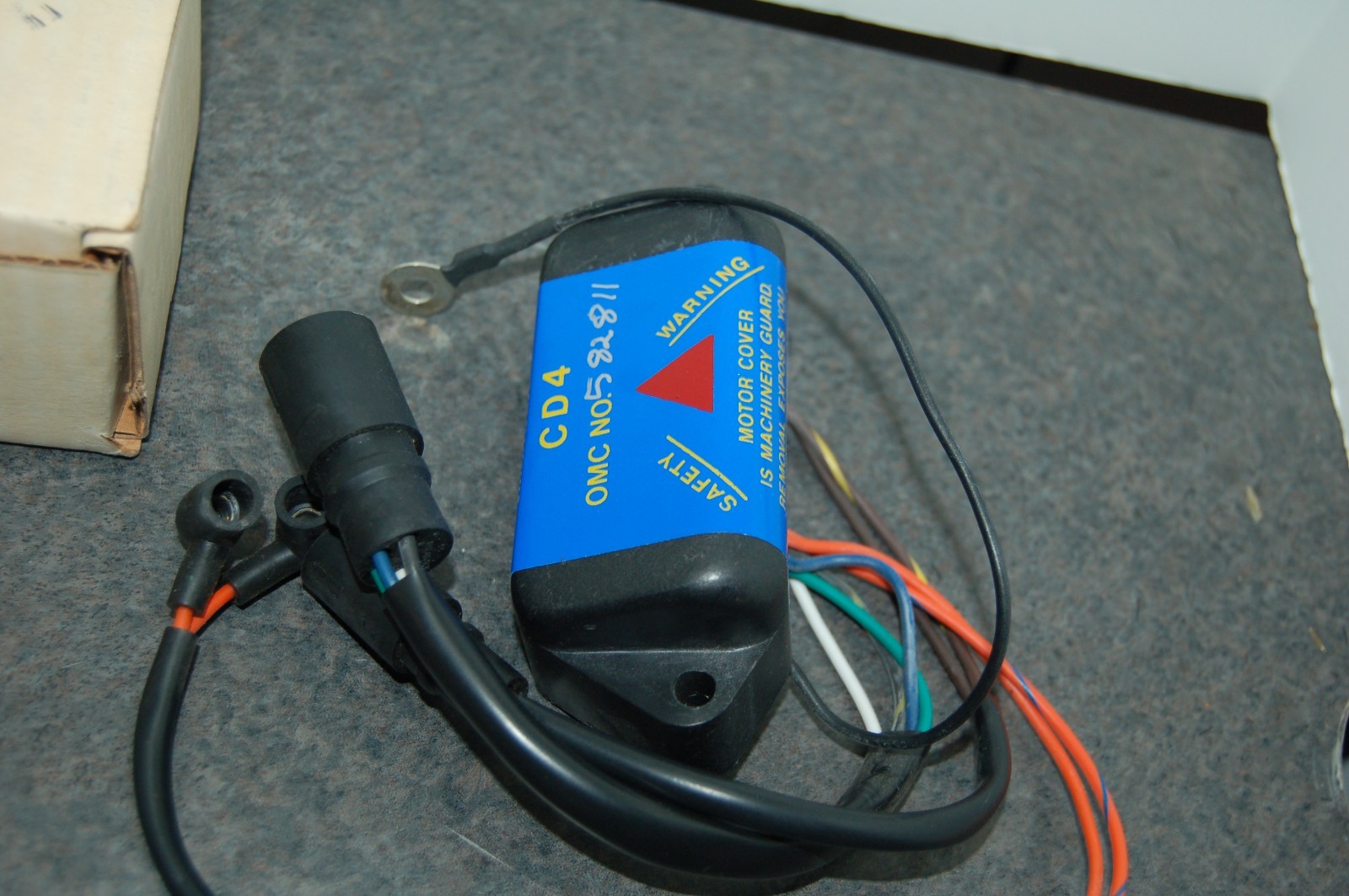 NOS GENUINE OMC 582811 Power Pack OEM EVINRUDE 0582811 NEW OLD STOCK FACTORY