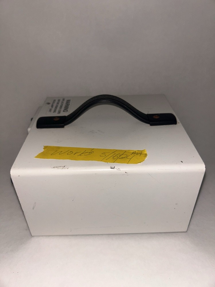 Fostec Schott-Fostec LR92240 Fiber Optic Microscope Light Source