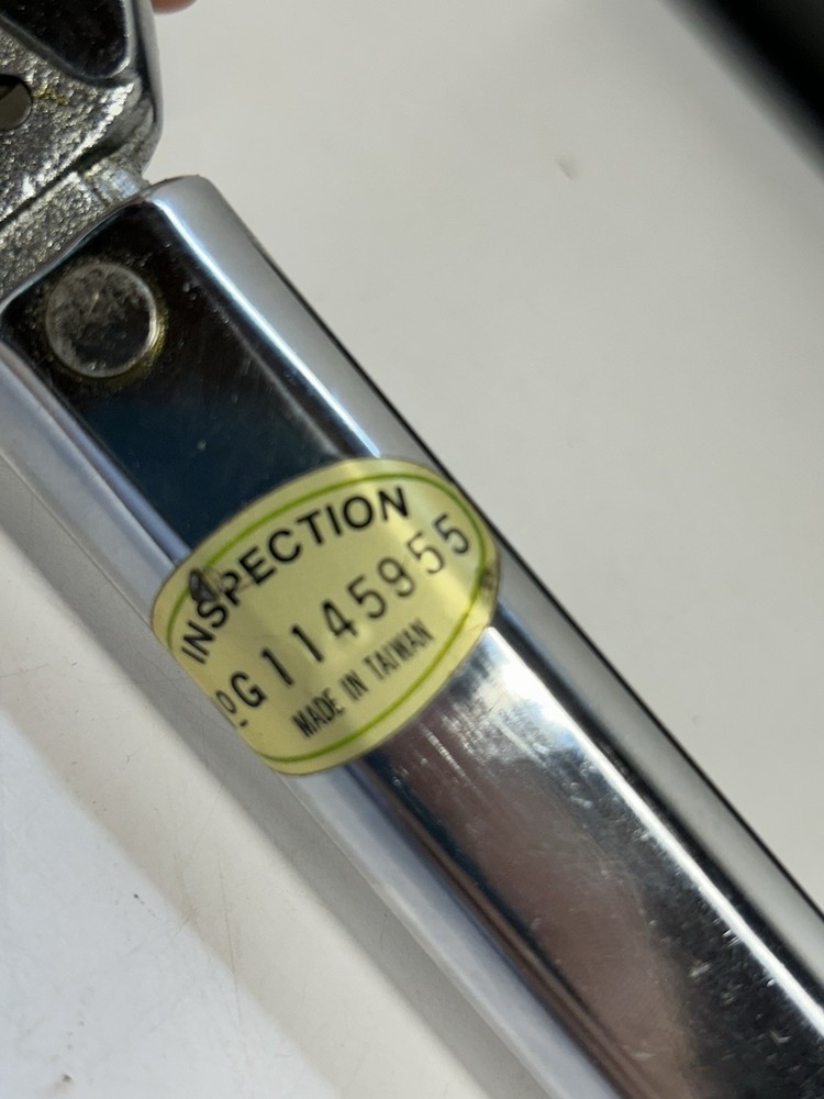Adjustable Torque Wrench with Micrometer Settings ALLTRADE Case & Instructions