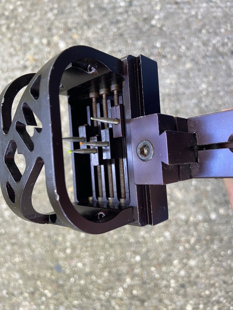 BLUE MOUNTAIN 4 PIN BOW SIGHT